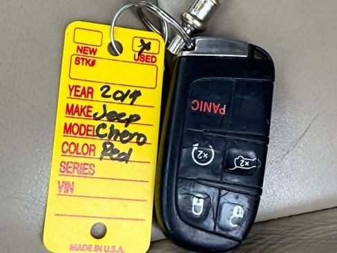 Used 2014 Jeep Grand Cherokee Limited image 17