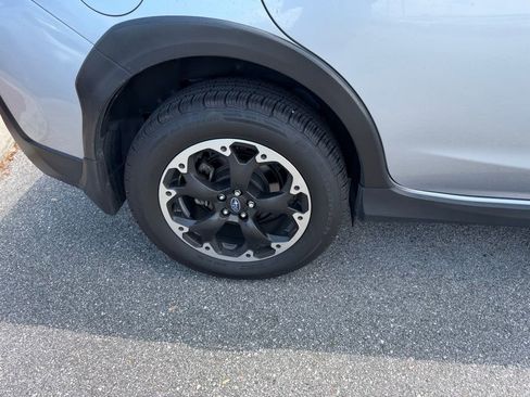 Used 2023 Subaru Crosstrek 2.0i Premium AWD/4WD image 5