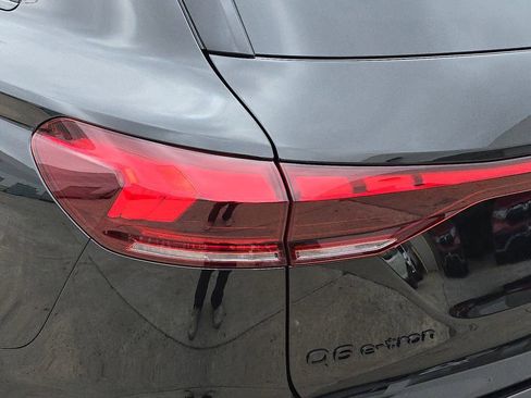 New 2027 Audi Q6 e-tron Premium Plus AWD/4WD image 34