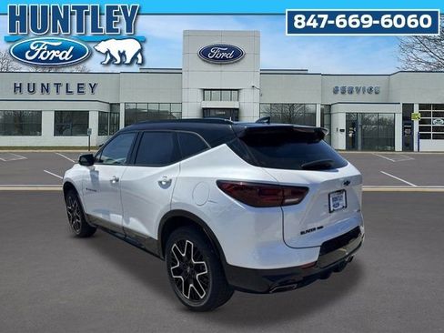 Used 2023 Chevrolet Blazer RS w/ Driver Confidence II Package AWD/4WD image 7