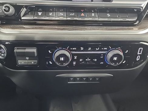 New 2025 Chevrolet Silverado 3500 LT w/ All Star Edition image 30