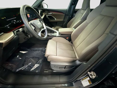 Certified 2025 Audi Q5 Premium Plus AWD/4WD image 21