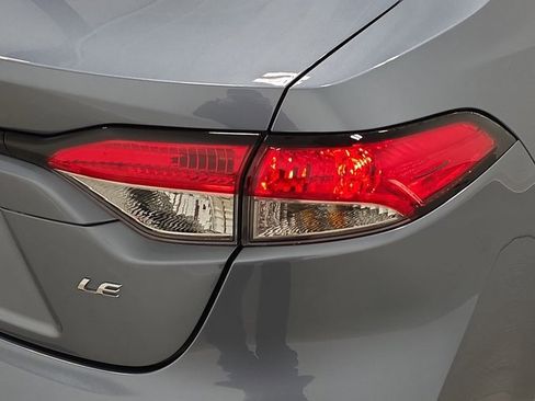 Certified 2024 Toyota Corolla LE image 29