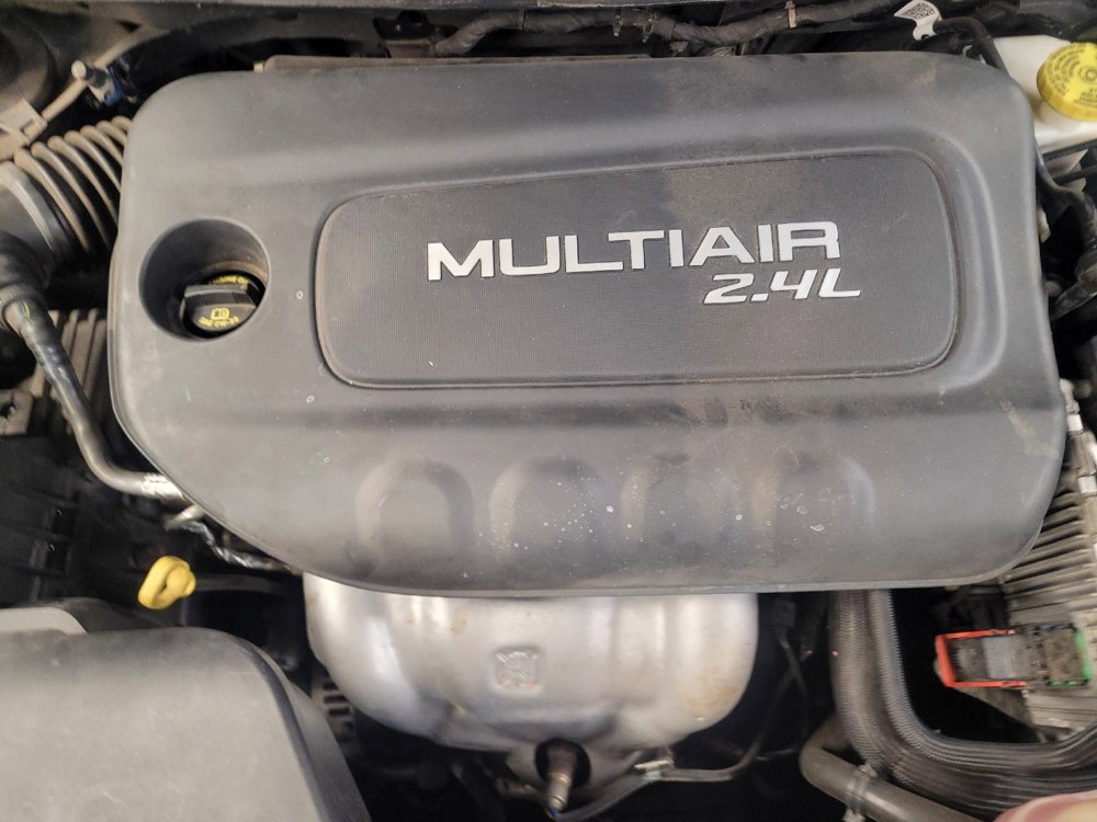 Used 2019 Jeep Cherokee Latitude Plus FWD image 30