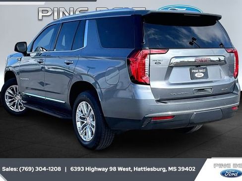 Used 2021 GMC Yukon SLT w/ SLT Luxury Plus Package image 2