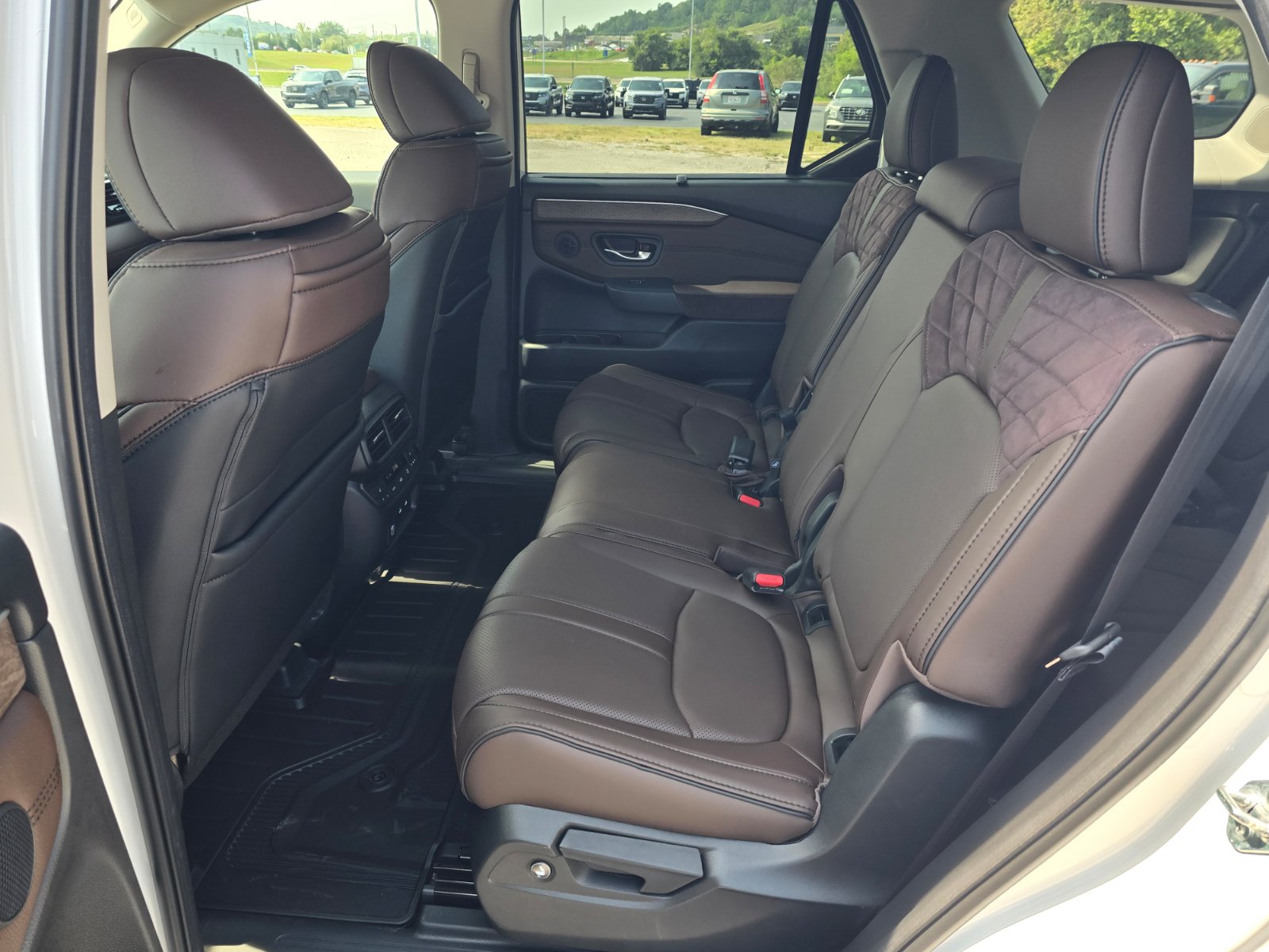 New 2026 Honda Pilot Elite image 12