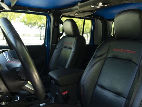 Used 2021 Jeep Gladiator Rubicon AWD/4WD image 18