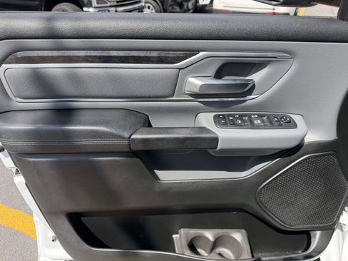 Used 2020 RAM 1500 Big Horn AWD/4WD image 17