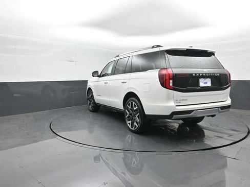 New 2026 Ford Expedition Platinum w/ Platinum Ultimate Package AWD/4WD image 5
