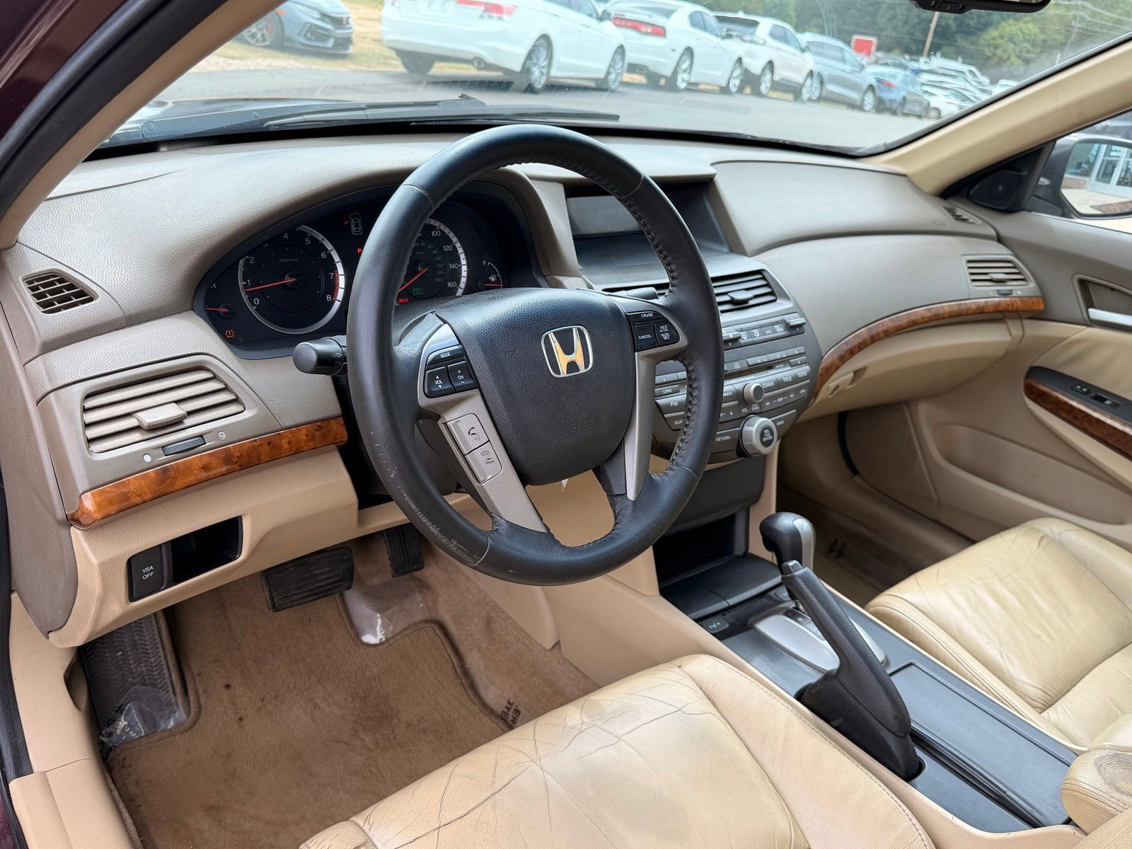 Used 2010 Honda Accord EX-L image 13