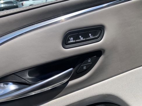 Used 2021 Cadillac Escalade Sport Platinum image 9