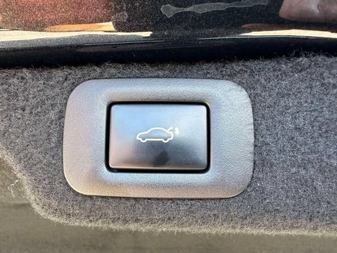 Used 2022 Lexus LS 500 AWD w/ Interior Upgrade Package image 13