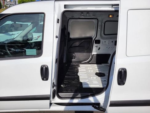 Used 2022 RAM ProMaster City Wagon image 19