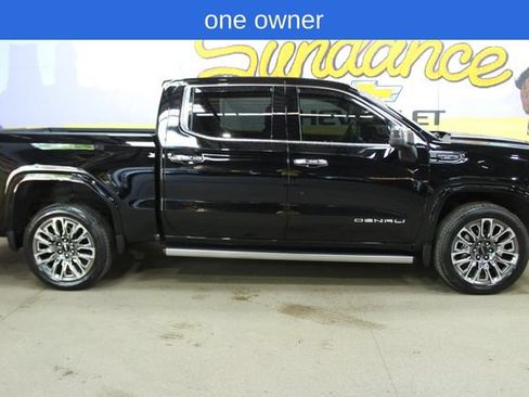 Used 2024 GMC Sierra 1500 Denali Ultimate AWD/4WD image 1