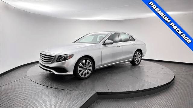 Used 2018 Mercedes-Benz E 300 4MATIC w/ Premium 1 Package image 2