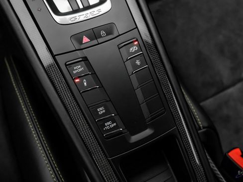 Used 2019 Porsche 911 GT2 RS w/ Weissach Package image 74