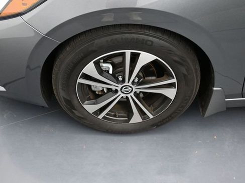 Used 2020 Nissan Sentra SV FWD image 9