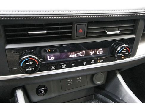 New 2026 Nissan Rogue SV FWD image 19