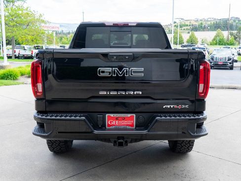 Used 2023 GMC Sierra 1500 AT4X AWD/4WD image 6