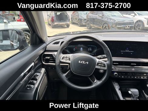 Used 2025 Kia Telluride S AWD/4WD image 13