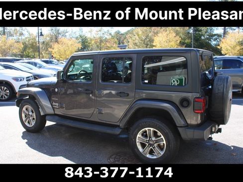 Used 2018 Jeep Wrangler Unlimited Sahara image 13
