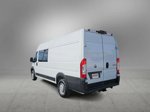 Used 2025 RAM ProMaster 3500 w/ Crew Van Package image 7