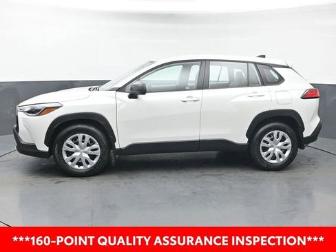 Certified 2023 Toyota Corolla Cross L image 2