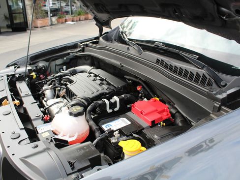 Used 2022 Jeep Renegade Trailhawk image 36