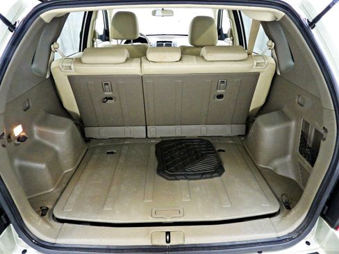 Used 2009 Hyundai Tucson GLS FWD image 13