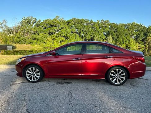 Used 2012 Hyundai Sonata SE image 2