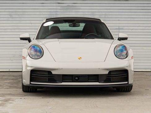 Certified 2025 Porsche 911 Carrera S RWD image 11