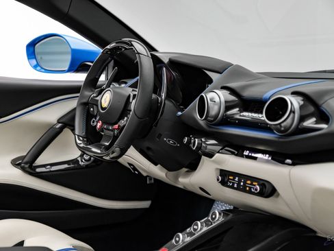 Used 2022 Ferrari 812 GTS RWD image 59