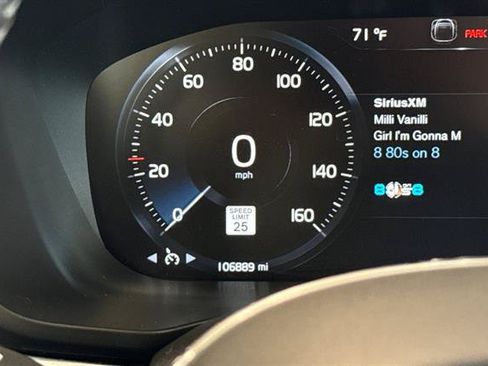 Used 2020 Volvo XC60 T5 Momentum AWD/4WD image 29