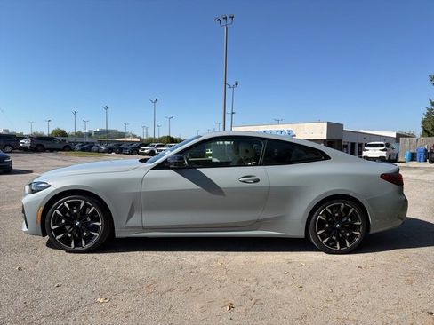 Used 2025 BMW 440i xDrive Coupe w/ Premium Package image 26