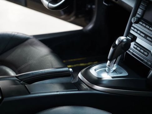 Used 2009 Porsche Cayman S image 50