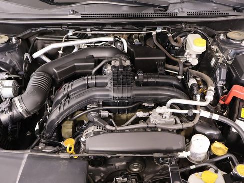 Used 2021 Subaru Crosstrek 2.0i image 18