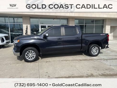 Used 2023 Chevrolet Silverado 1500 LT image 2