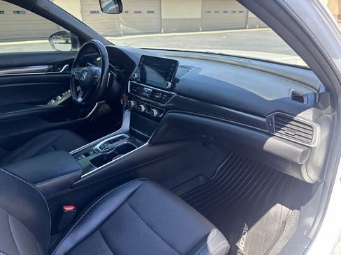 Used 2022 Honda Accord Sport image 18