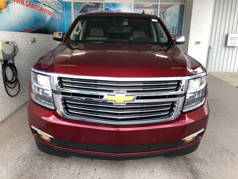 Used 2017 Chevrolet Tahoe Premier AWD/4WD image 2
