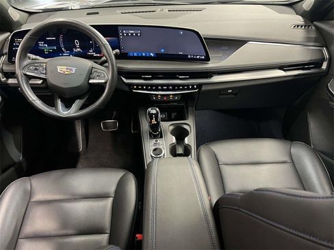 Certified 2024 Cadillac XT4 Sport w/ Cold Weather Package image 16