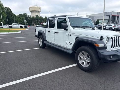 Used 2020 Jeep Gladiator Sport w/ Quick Order Package 24S AWD/4WD image 10