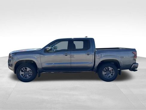New 2026 Nissan Frontier SV image 5