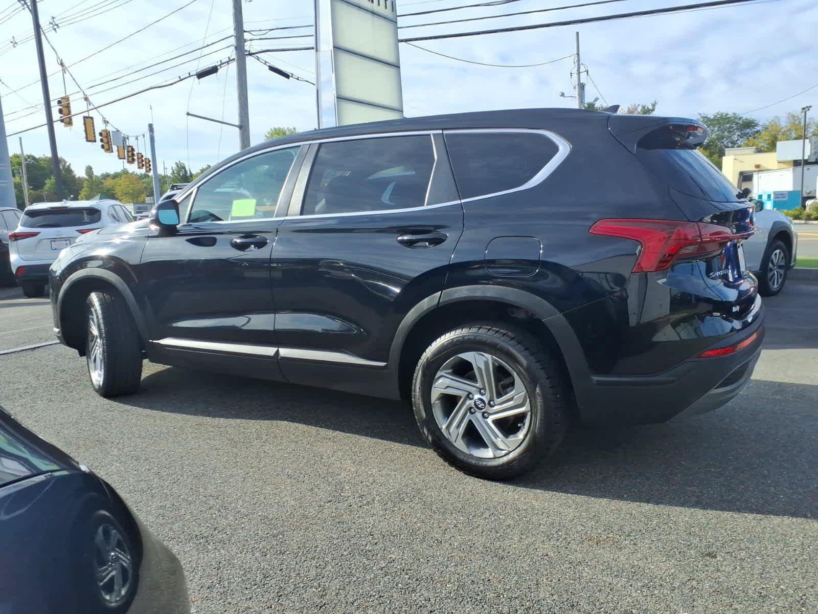 Used 2021 Hyundai Santa Fe SE AWD/4WD image 7