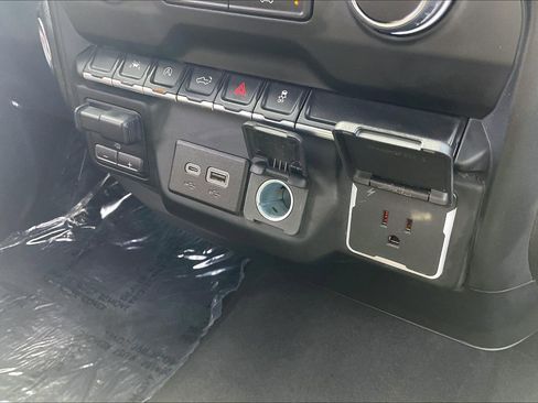 Used 2023 Chevrolet Silverado 1500 Custom w/ LPO, Dark Essentials Package AWD/4WD image 38