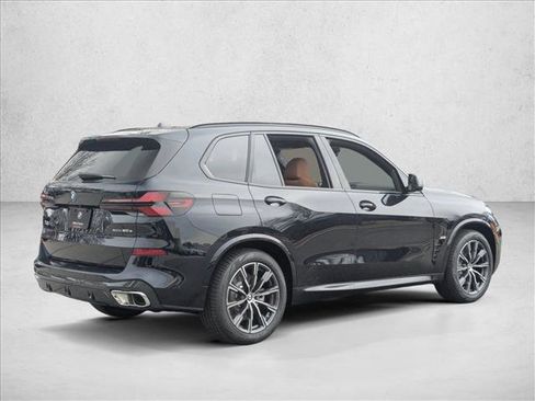 New 2026 BMW X5 xDrive50e w/ M Sport Package image 2
