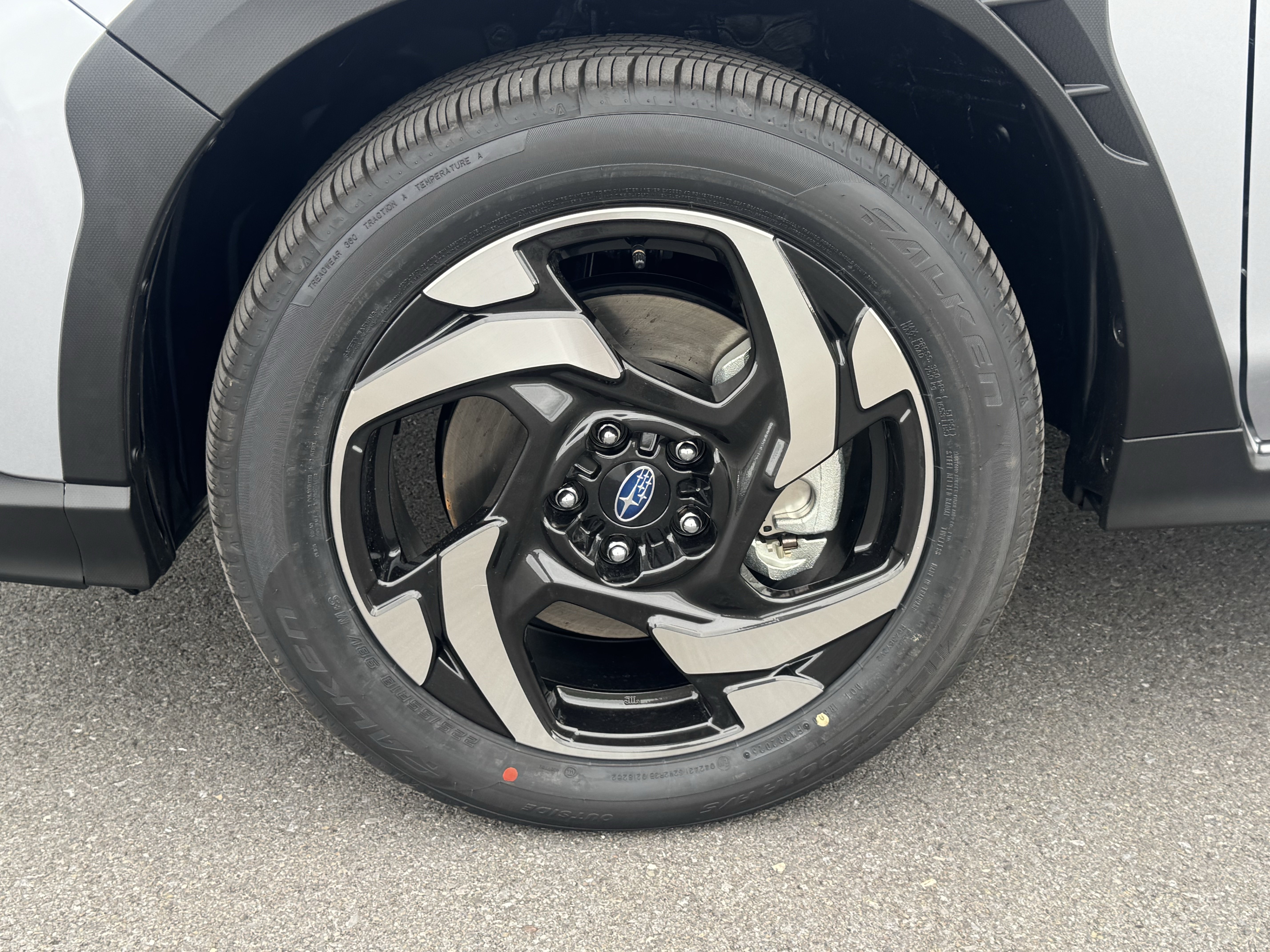 New 2026 Subaru Crosstrek 2.5i Limited AWD/4WD image 11