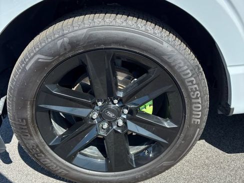 Used 2022 Ford F150 XL w/ STX Appearance Package AWD/4WD image 14