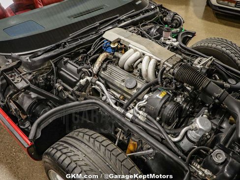 Used 1987 Chevrolet Corvette Coupe image 6