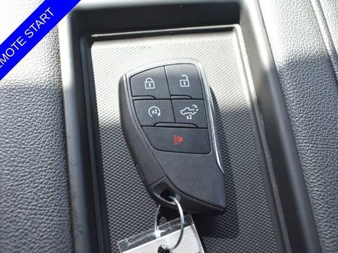 Used 2022 GMC Sierra 1500 Elevation w/ Elevation Premium Package image 8