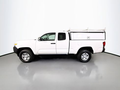 Used 2021 Toyota Tacoma SR image 6